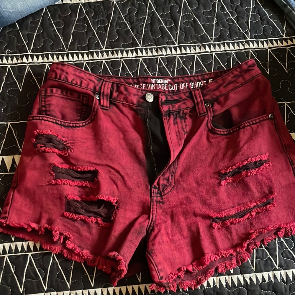 ❤️Red and Black Highwaisted Shorts❤️